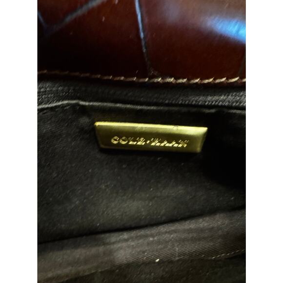 COLE HAAN Vintage Croc-Embossed Leather Shoulder Bag Brown with Gold Hardware - Picture 5 of 6